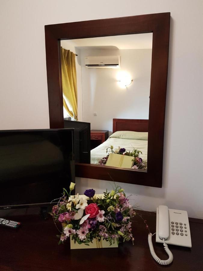 Ramona Hotel Gura Humorului Luaran gambar